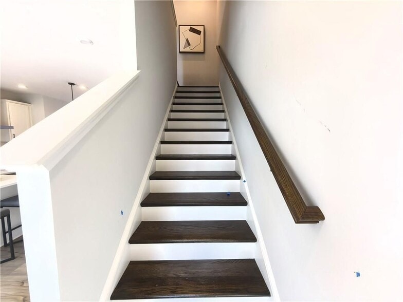 Building Photo - 2821 Beacon Bend Xing