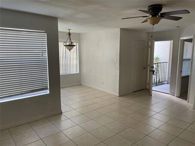 Building Photo - 4732 Walden Cir