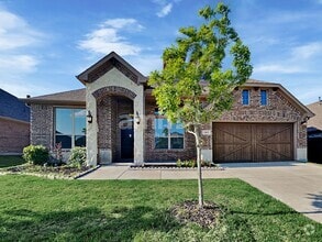 Building Photo - 1802 Bertino Way