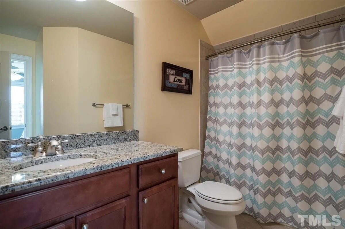 Building Photo - Room in House on Raven Wood Dr