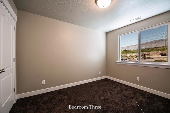 Building Photo - 938 S 2040 W