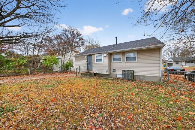 Building Photo - 219 Presley Rd