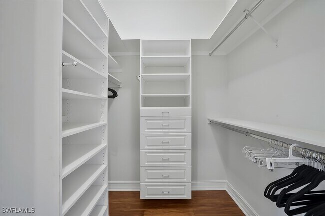 Building Photo - 5030 Blauvelt Way