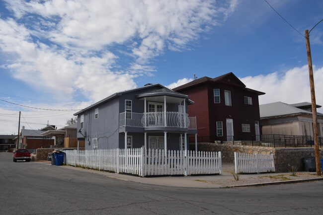 Building Photo - 1111 Terrace Ct