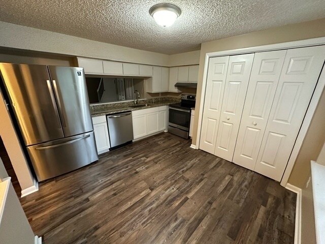 Building Photo - 5514 Richland St