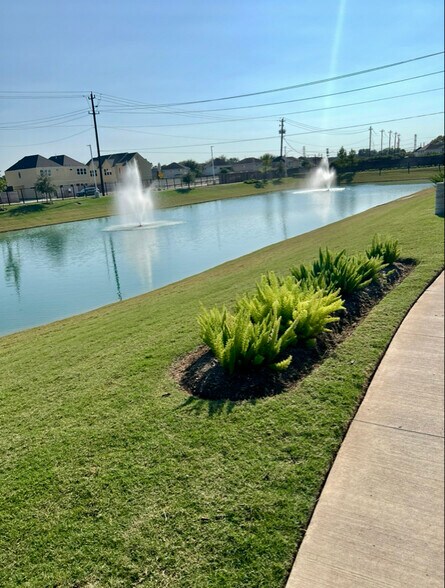 Building Photo - 4028 Baja Ln