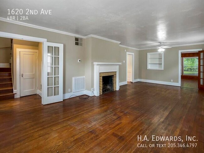 Building Photo - 1620 2nd Ave