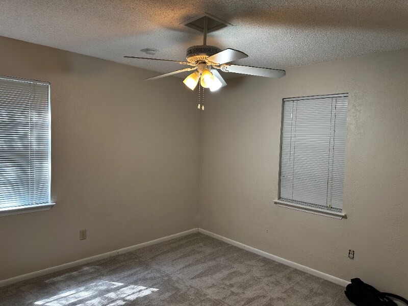 Building Photo - 8507 Bosque Blvd