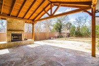 Building Photo - 8711 San Leandro Dr