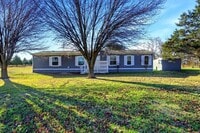 Building Photo - 2828 Sandusky Rd E