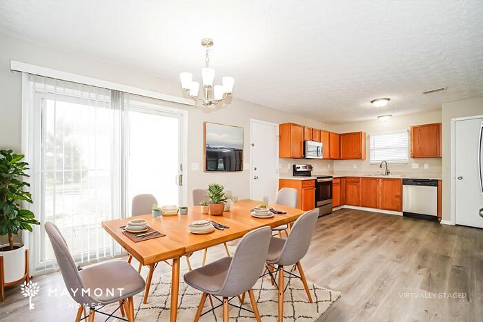 Building Photo - 5512 Beresford St