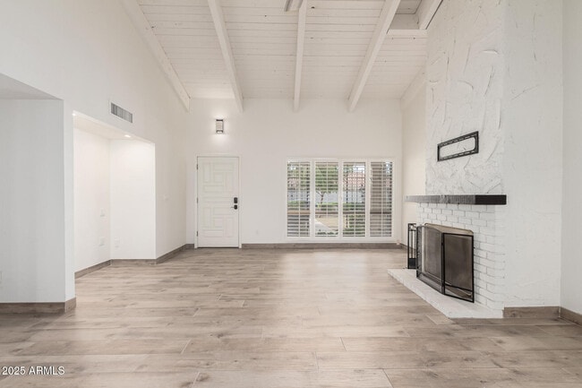 Building Photo - 5531 N 71st Pl