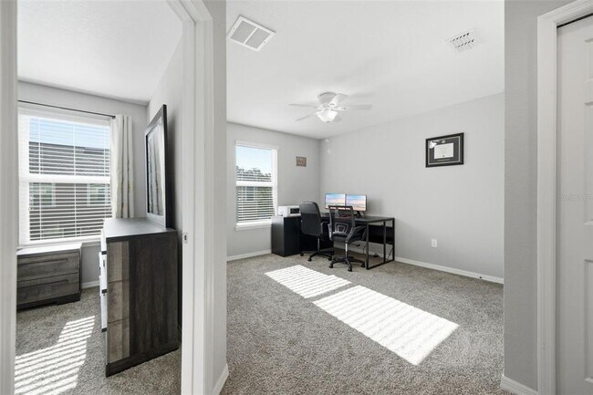 Building Photo - 9649 Tocobaga Pl