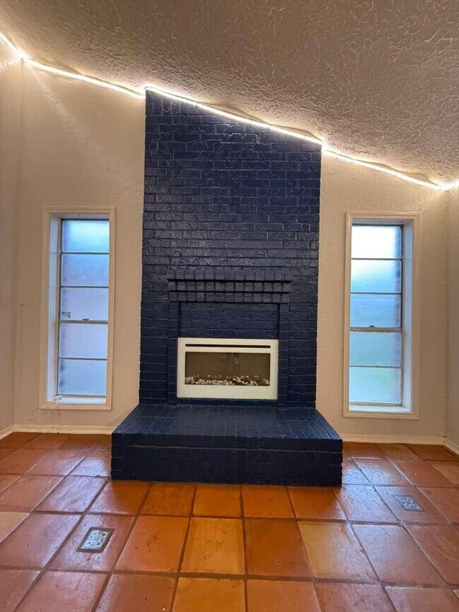 Building Photo - 22538 Market Square Ln