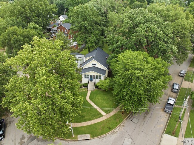 Building Photo - 7385 Arlington Dr