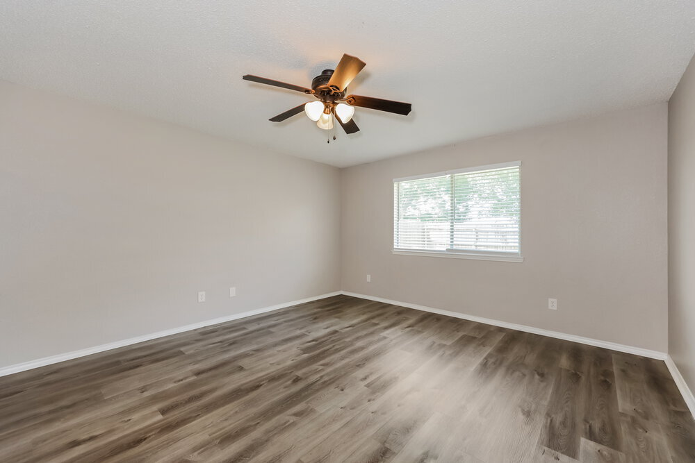 Building Photo - 5904 Heatherglen Terrace