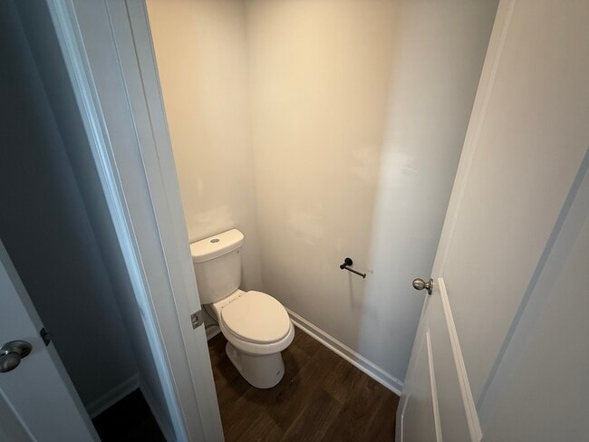 Building Photo - 341 Berring Ln