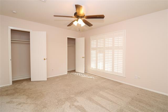 Building Photo - 2703 Peachtree Ln