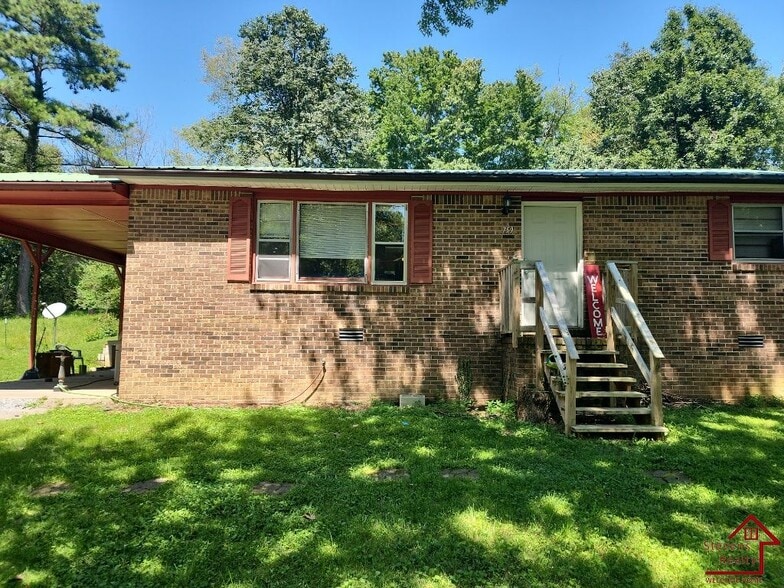Primary Photo - 759 Robinson Rd