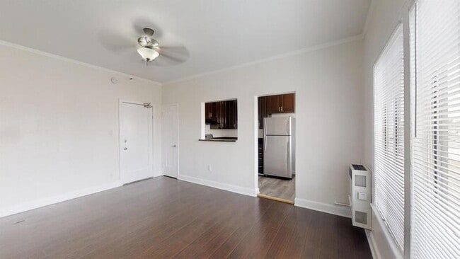 Building Photo - 334 Heliotrope Dr