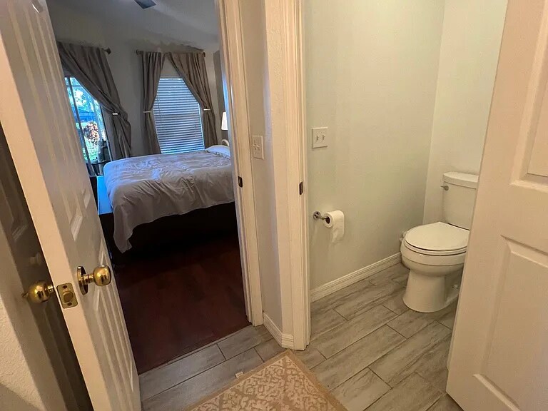 Master Bath Toilet - 15412 Amberbeam Blvd