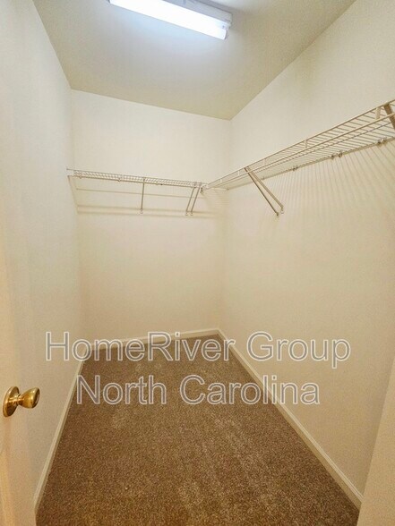 Building Photo - 3764 Winborne Ln