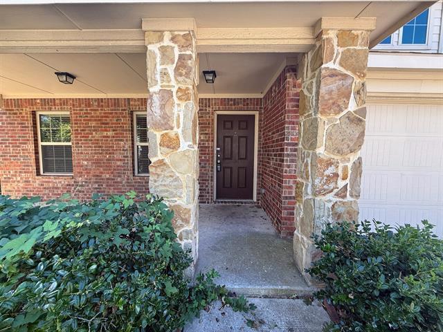 Building Photo - 701 Westwood Ct
