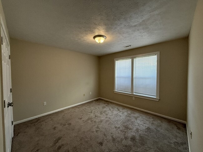 Building Photo - 1150 Micha Way
