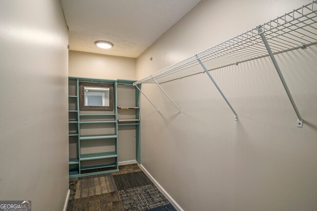 Building Photo - 9285 Cedar Ridge Dr NW