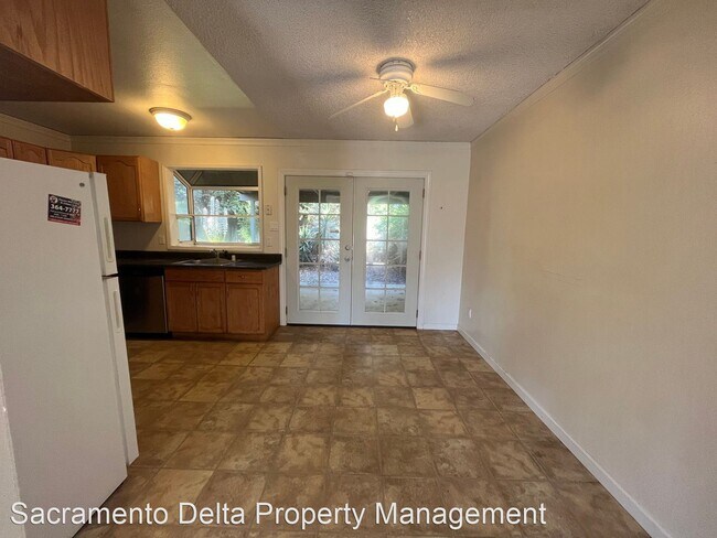 Building Photo - 3 br, 2 bath House - 2612 Coho Court