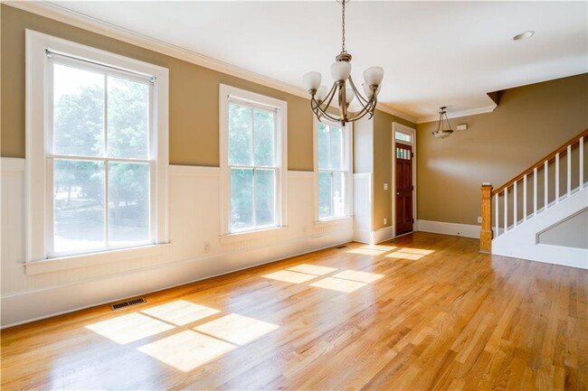 Building Photo - 2680 Colgan Ct SE