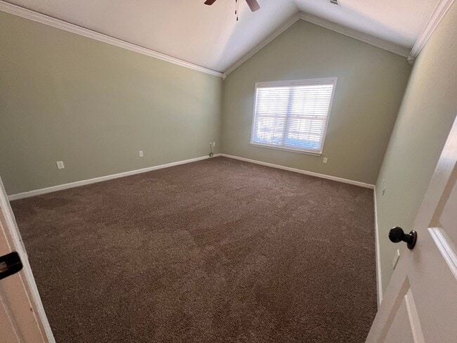 Building Photo - 3110 Alumni Ln