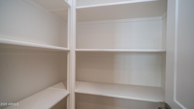 Building Photo - 23080 E Carriage Wy