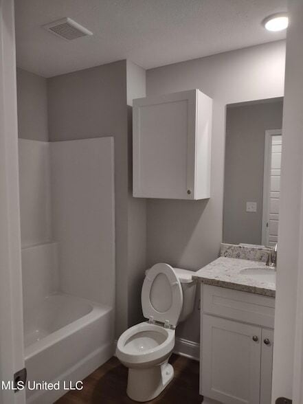 Building Photo - 620 Westfield Dr