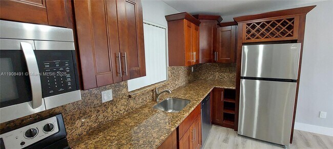 Building Photo - 7410 SW 82nd St