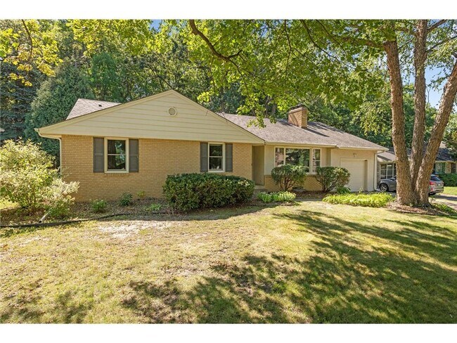 Building Photo - 4509 Laguna Dr