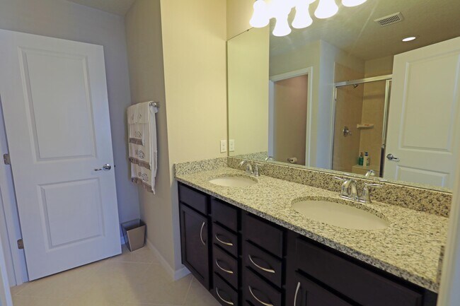 Building Photo - 5151 Caspian St