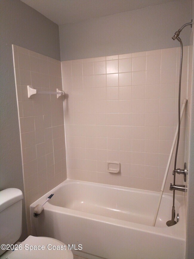 Building Photo - 3551 D'Avinci Way