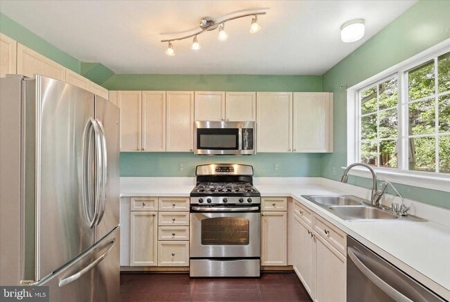 Building Photo - 14128 Autumn Cir