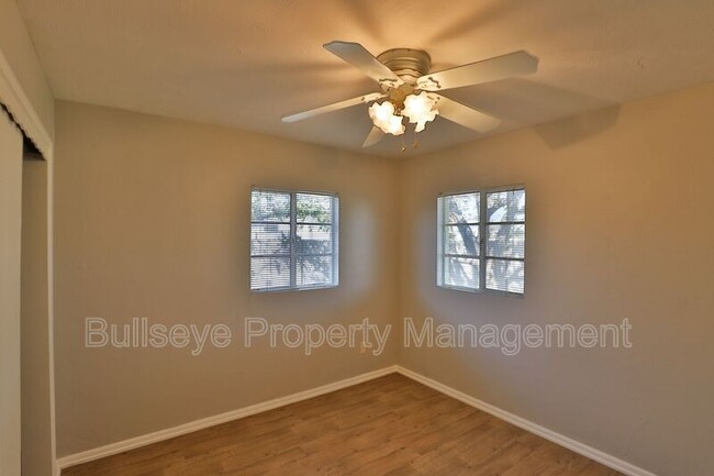 Building Photo - 2338 W Citrus Way