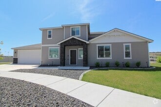 Building Photo - 4 Bed, 2.5 Bath House in South Kennewick