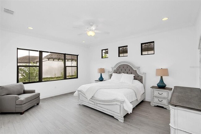 Building Photo - 8436 Via Vittoria Way