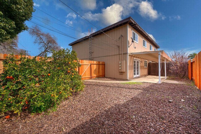 Building Photo - 5336 Karbet Way