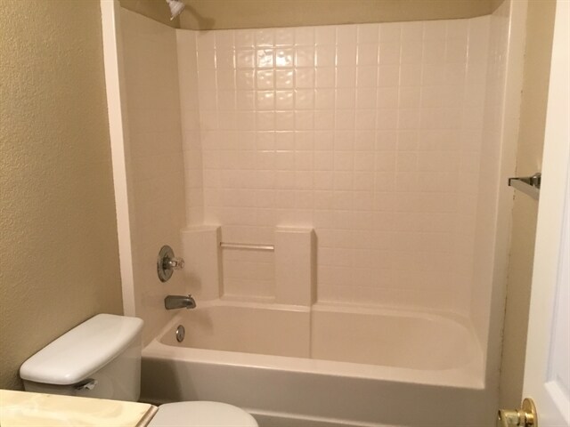 Building Photo - 2609 Ensenada Ln