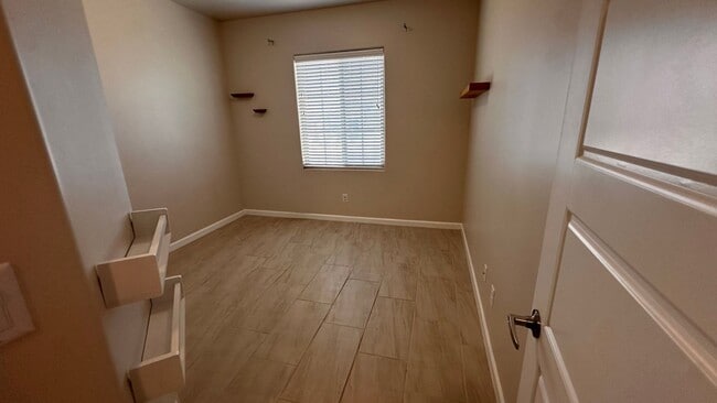Building Photo - 4902 Arabela Dr