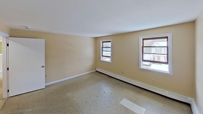 Building Photo - 52 Rockefeller St