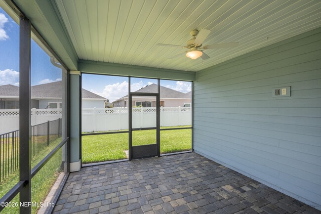 Building Photo - 260 Oaklawn Ct