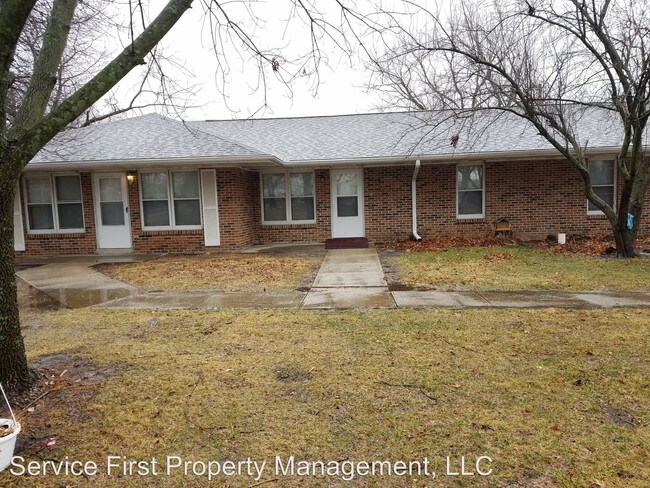Primary Photo - 205 W Summerfield Ave