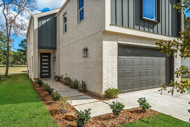 Building Photo - 23 Presidio Rd