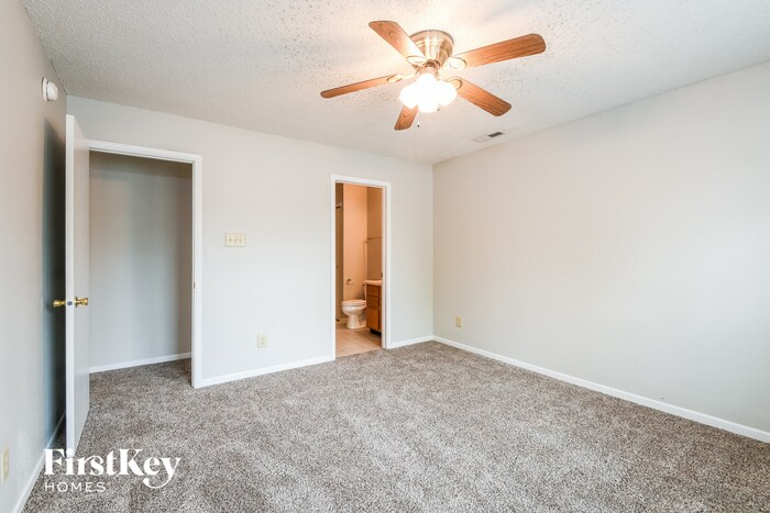 Building Photo - 12184 Maize Dr